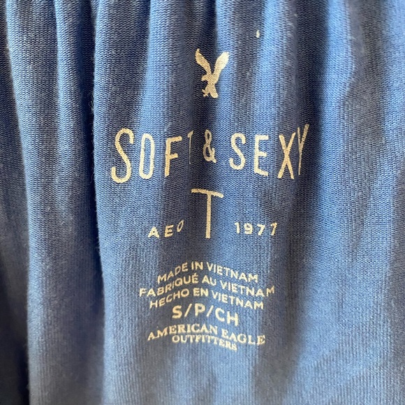 Soft+Sexy Off the Shoulder Top - Picture 3 of 3